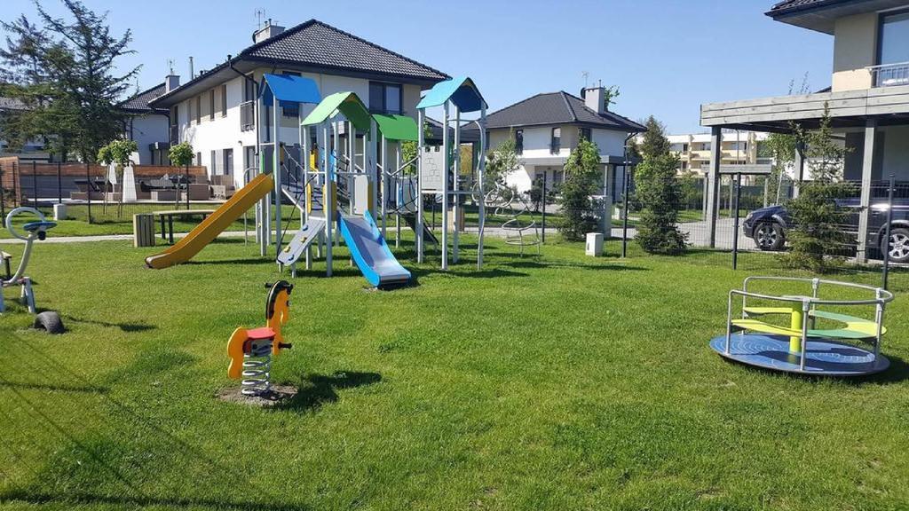 אוסטרוני מורסקי Equilibrium Apartments מראה חיצוני תמונה